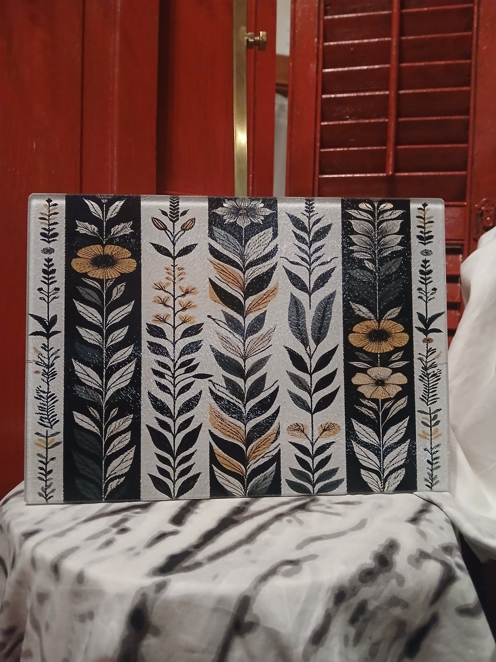 Botanical Striped Glass Cutting Board - Black & Gold Floral Panel